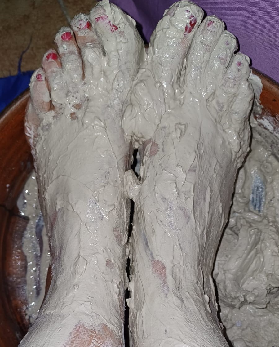 Messy Clay Feet Worship