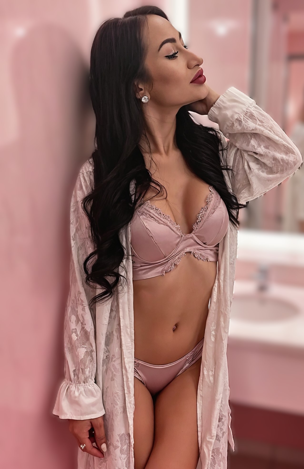 Bratty In Pink Full Photoshoot