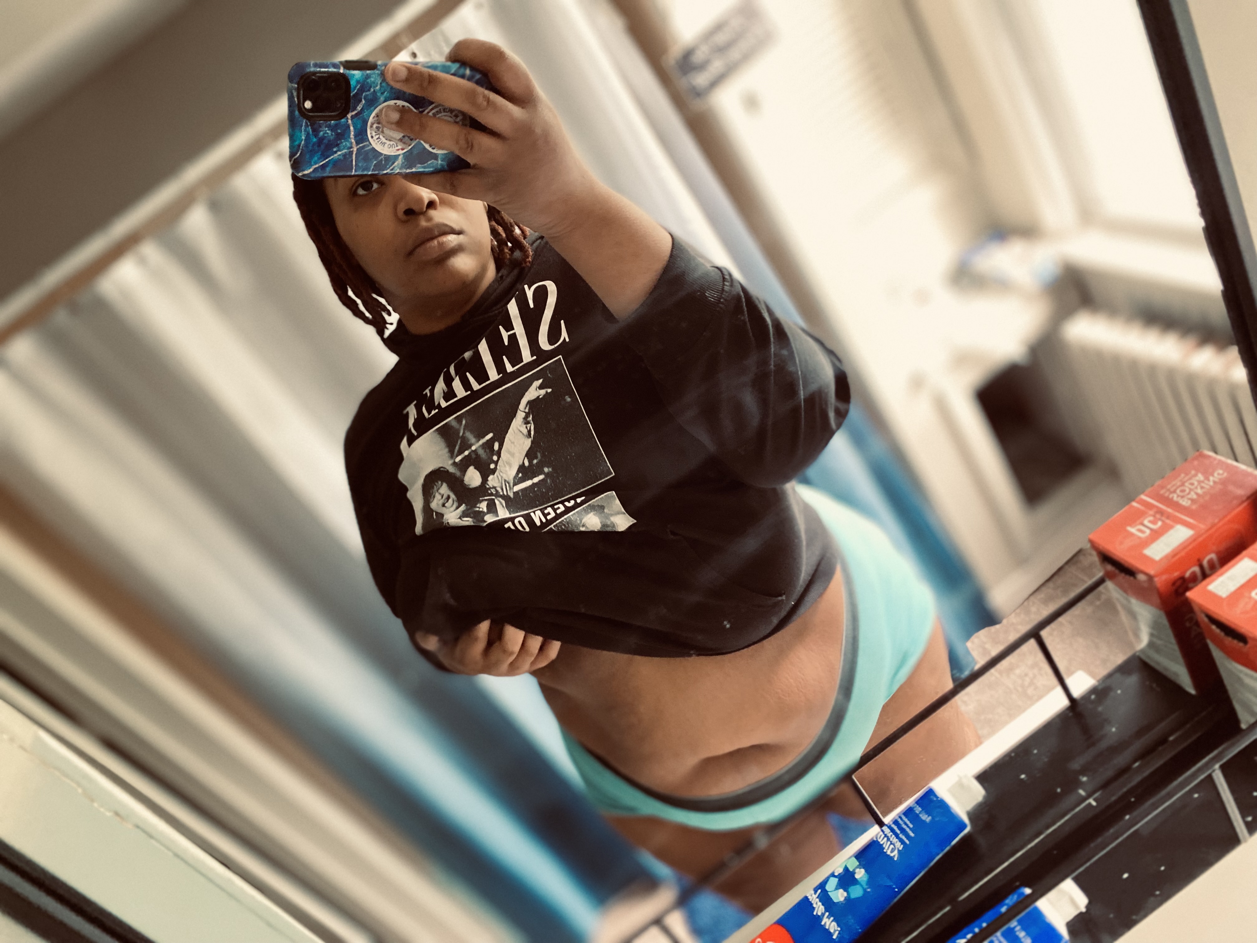 Nae The Giantess: Mirrored Belly Worship