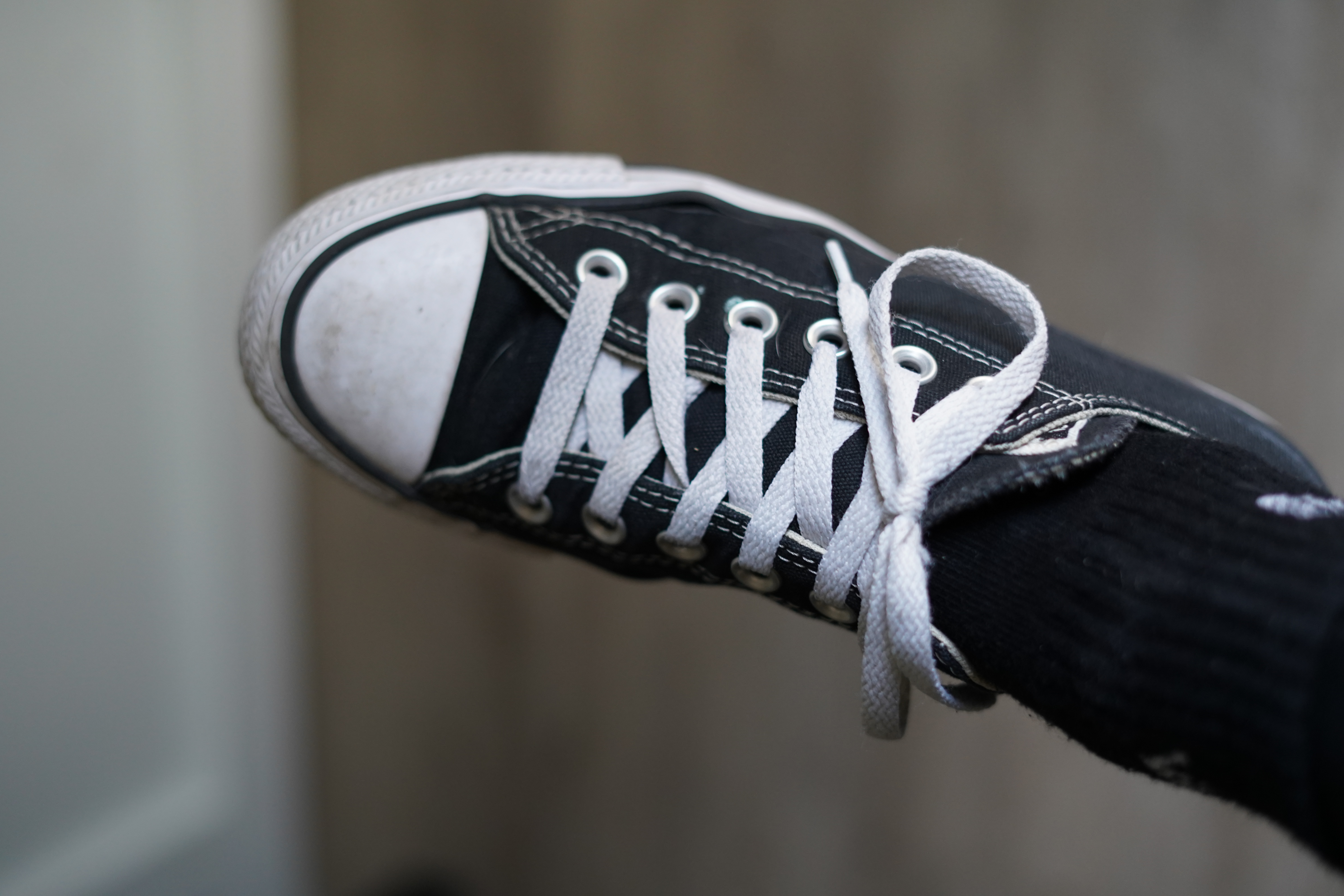 Vanes Shoes, Socks And Toes